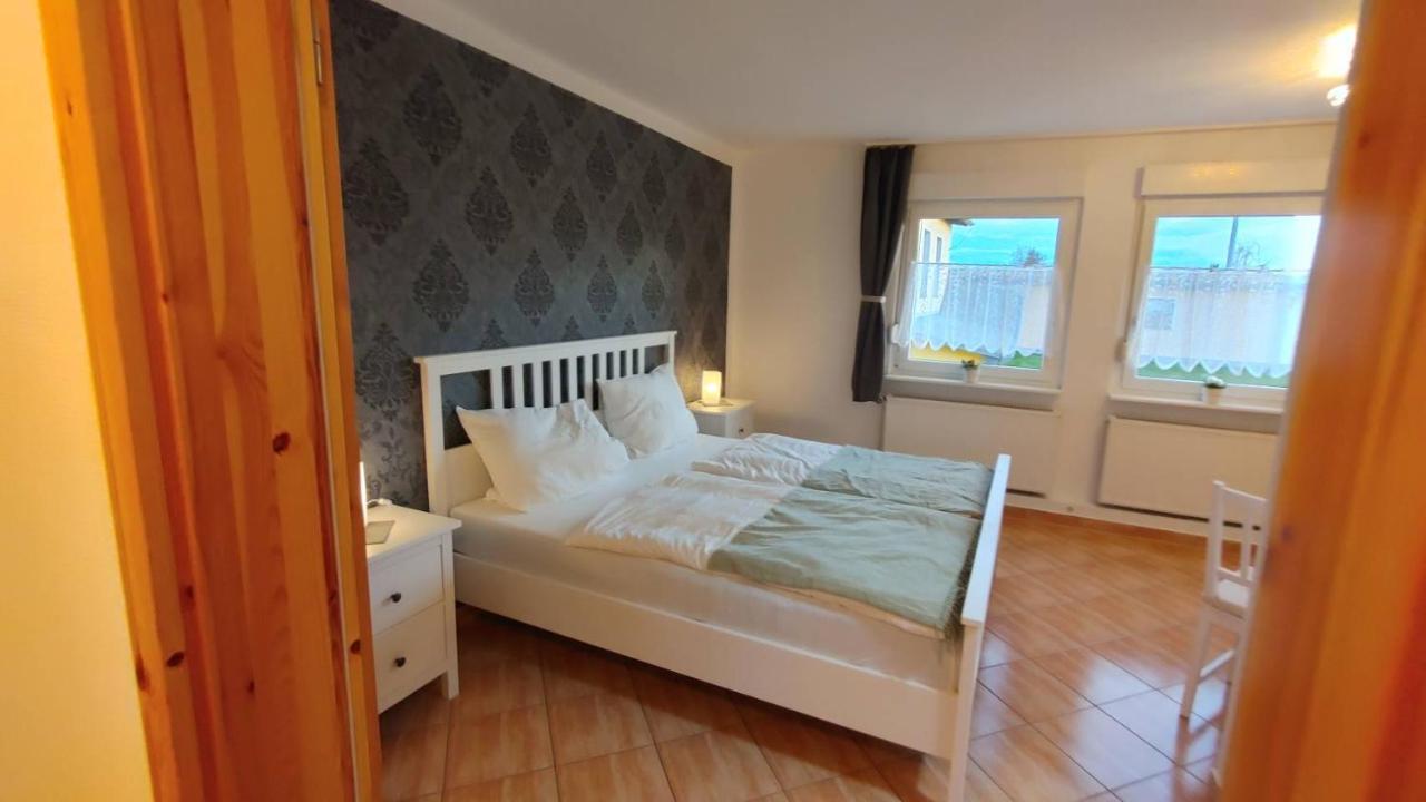 Pension Zum Lindenwald Colbitz מראה חיצוני תמונה